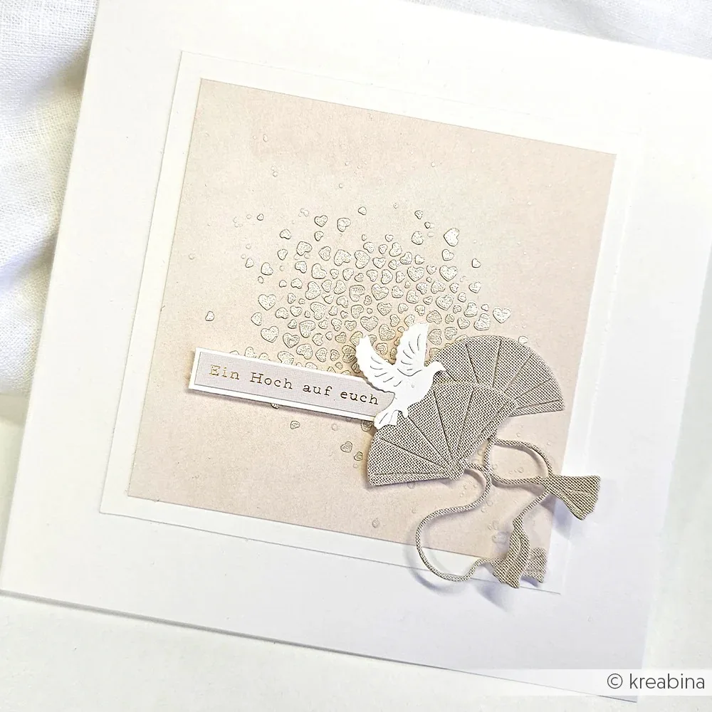 'Wavy-edged Frame with Bow Met - Stencil Cutting Plotter recensione e prezzo