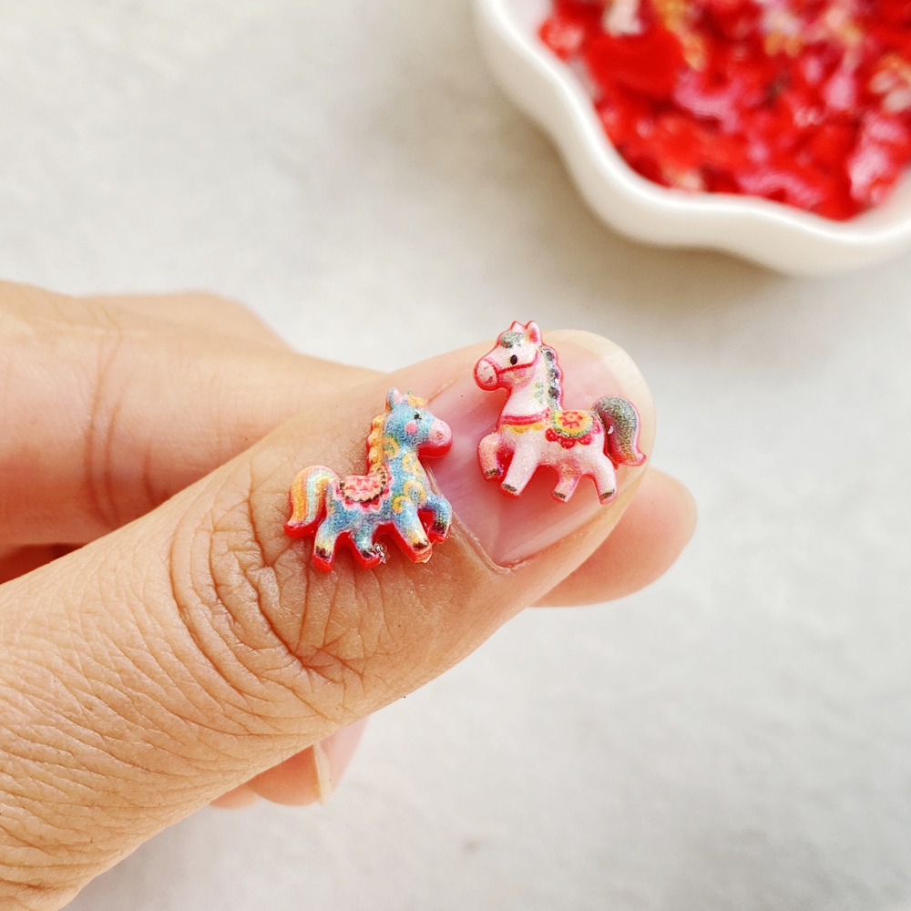 50pcs Resin Cute Mini Red Anim - Art Craft Unicorn recensione e prezzo