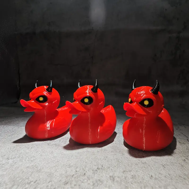 3D Printed Devil Duck Statue D - Art Craft Duck recensione e prezzo