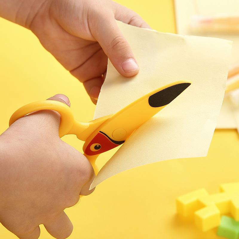 *3Pcs Kids Plastic Scissors Cu - Art Craft For Preschool recensione e prezzo